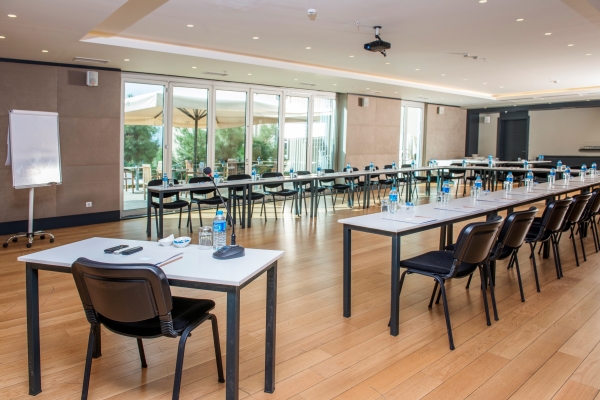 Wes Hotel (Izmit)